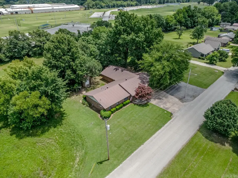 111 Royale Dr, Jonesboro, AR 72401 - #2