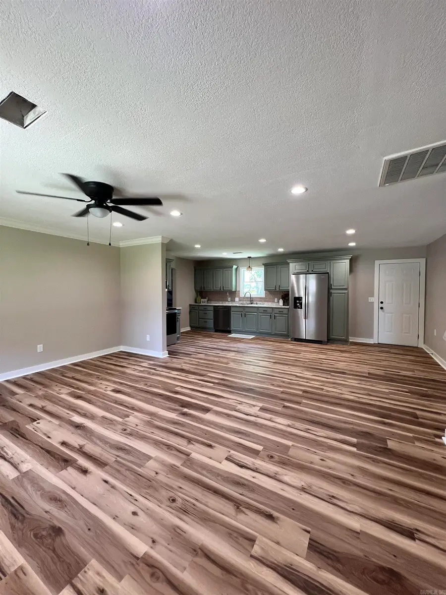 122 Holiday Terrace Street, Searcy, AR 72143 - #2