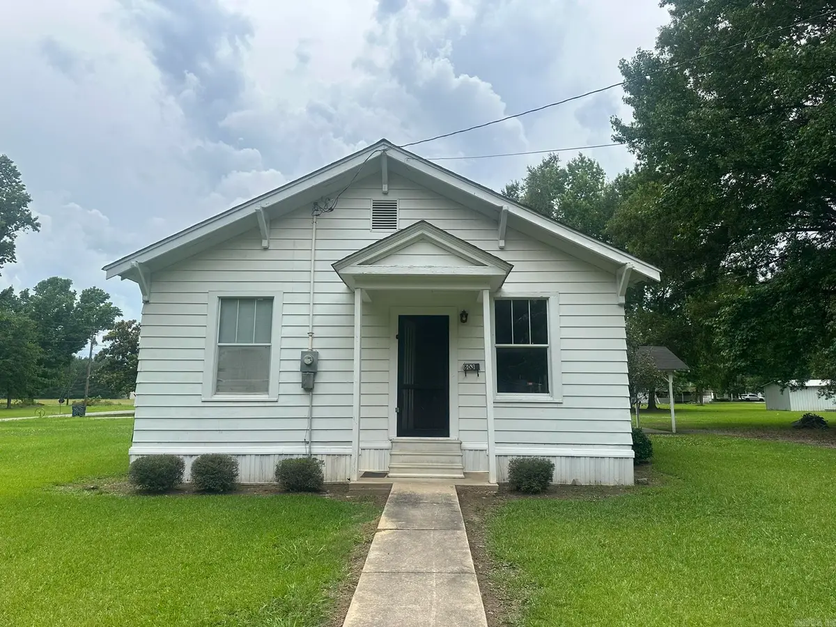 803 N Noble St, Hamburg, AR 71646 - #1