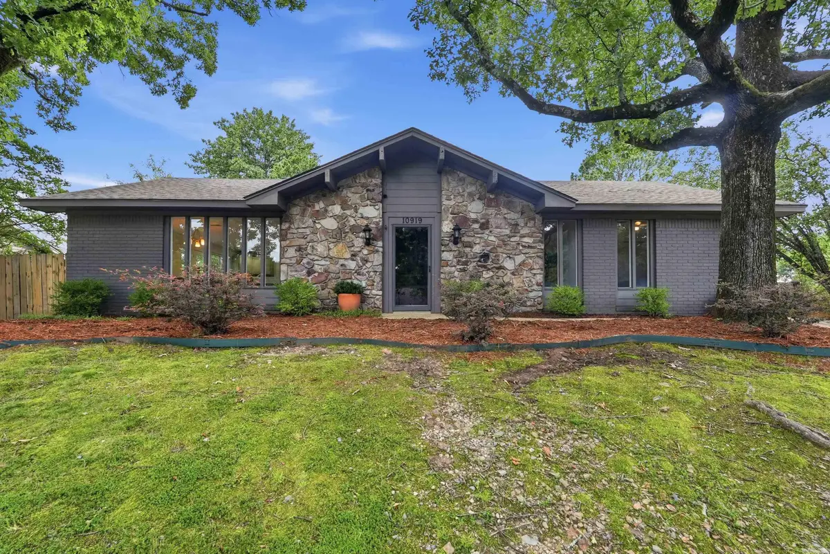 10919 Yosemite Valley Drive, Little Rock, AR 72212 - #1