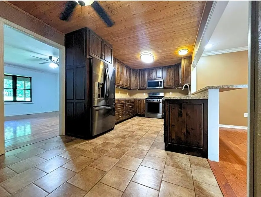 67 Highland Cove Trace, Highland, AR 72542 - #2