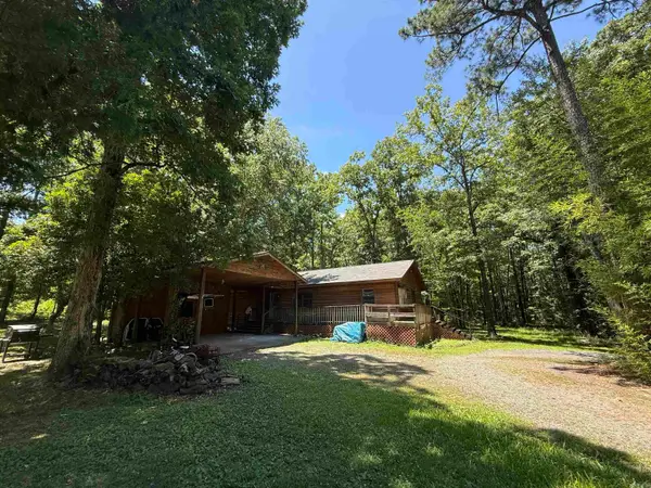 25100 Blue Gill Dr, Roland, AR 72135