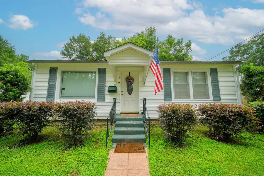 1319 Copeland Street, Camden, AR 71701 - #2