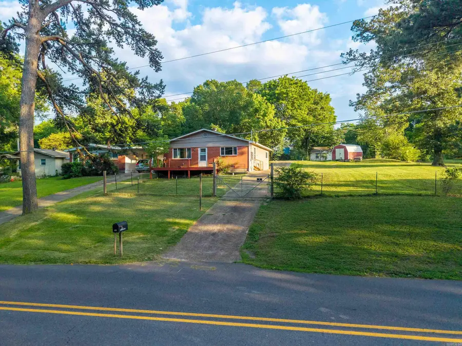 519 Hollywood Avenue, Hot Springs, AR 71901 - #2