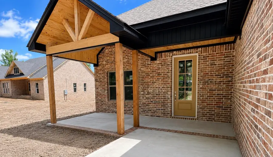 1213 E Carmichael Road, Cabot, AR 72023 - #2