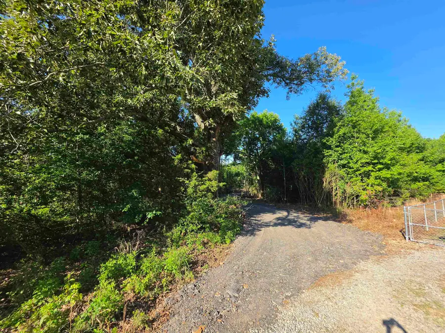 000 Ridge Road, El Paso, AR 72045 - #2