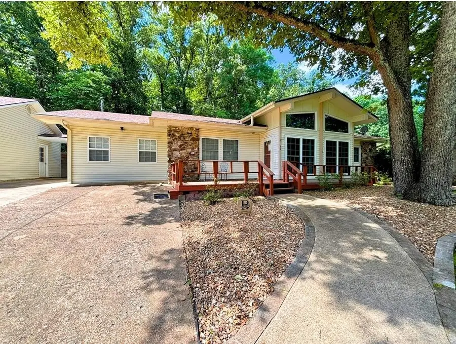 64 Cherokee Road, Cherokee Village, AR 72529 - #2