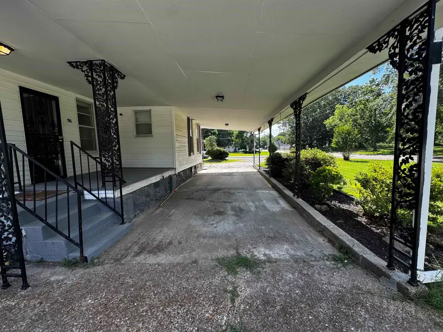 196 E Martin Luther King Dr., Marianna, AR 72360 - #2