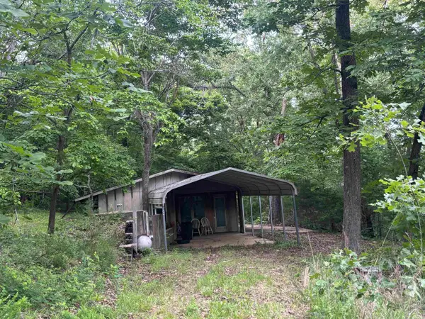 124 Bluffs Drive, Mountain View, AR 72560