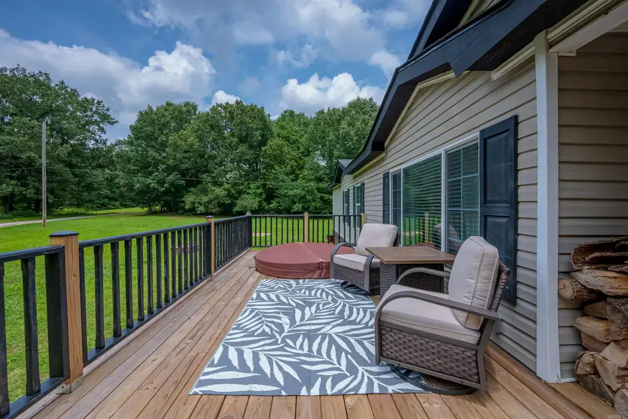 521 N Wilson Street, Sulphur Rock, AR 72579 - #3