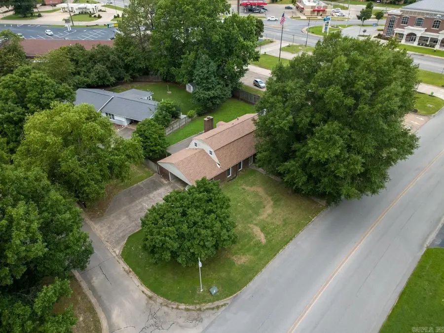 601 W Stroud St, Jonesboro, AR 72401 - #2