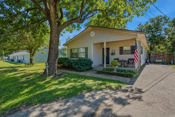 204 Peach Street, Harrisburg, AR 72432