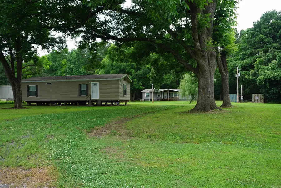 1307 Jones Island, Searcy, AR 72143 - #2