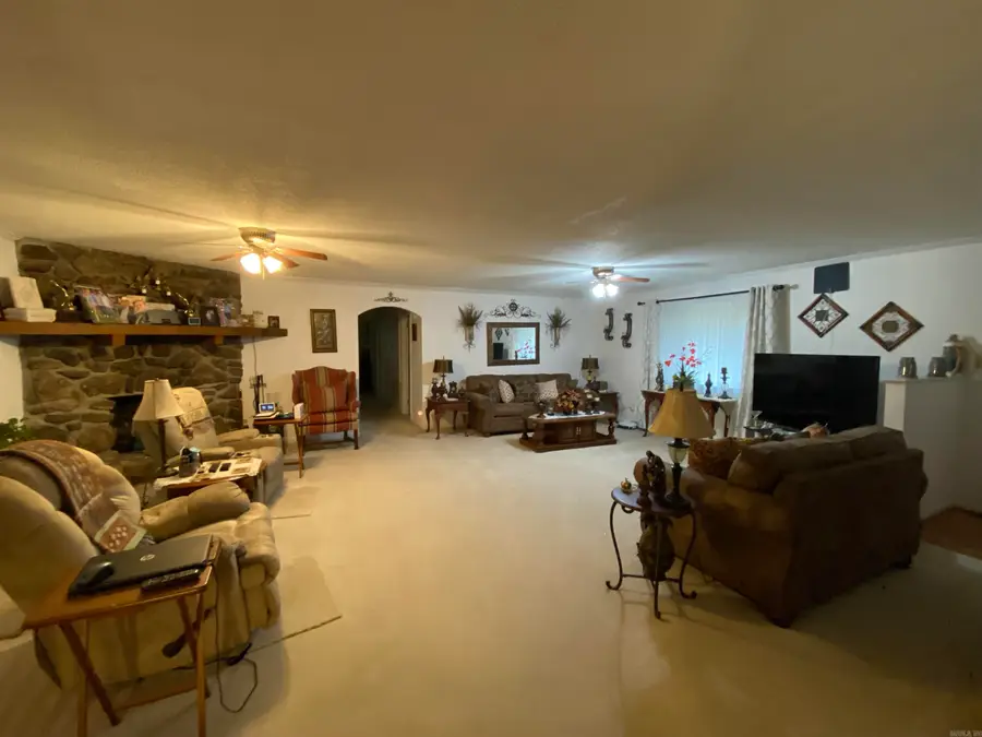 40 Single Oaks Drive, Sherwood, AR 72120 - #3