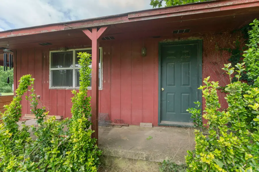 319 Wagon Train Road, McRae, AR 72102 - #3