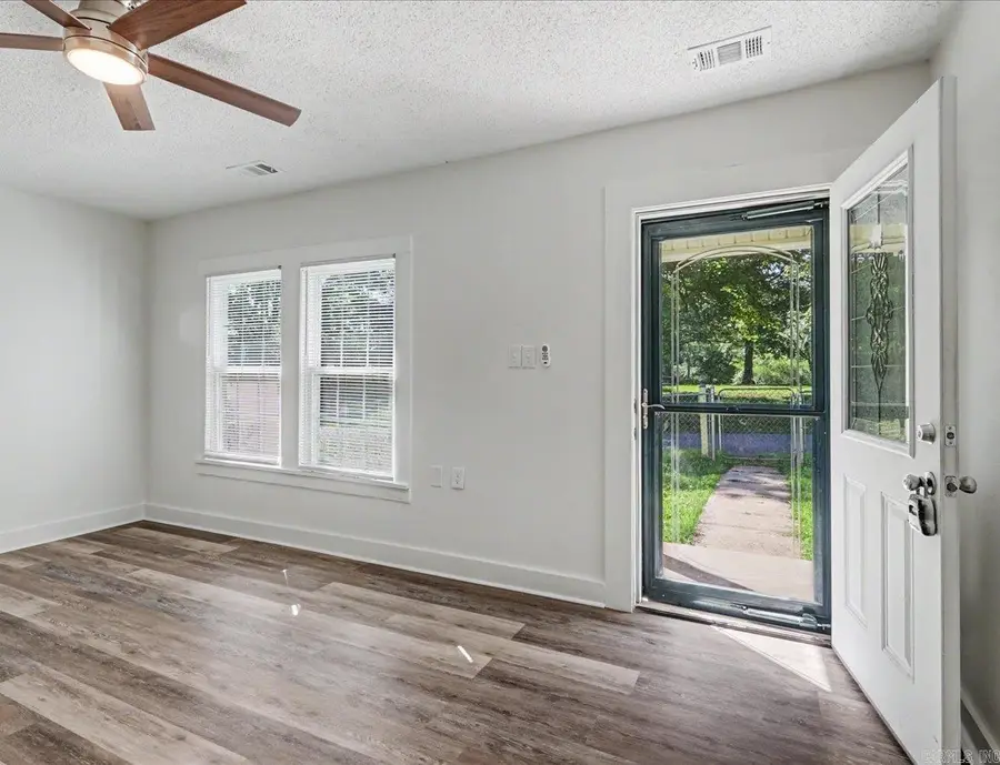 306 Catherine Heights Loop, Hot Springs, AR 71901 - #3