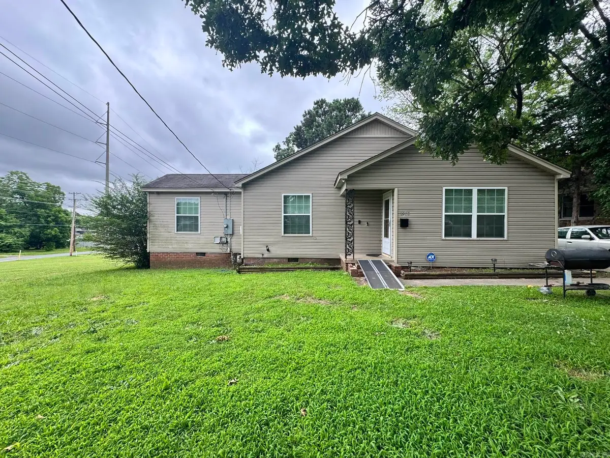 1510 Parkway Drive, North Little Rock, AR 72118 - #1