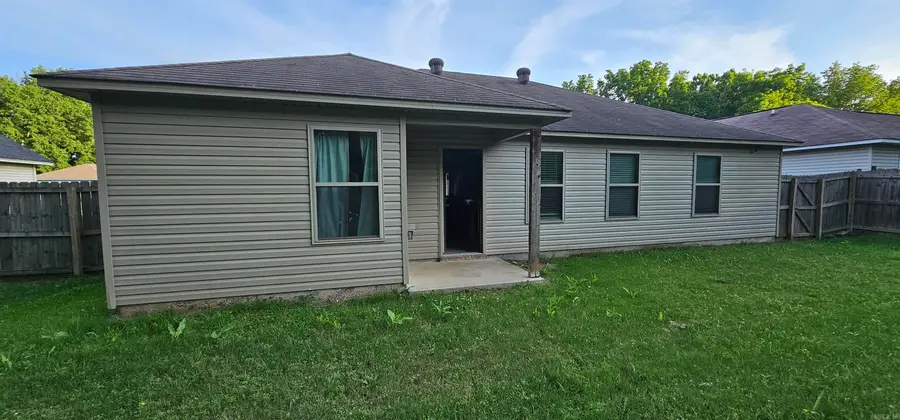 8 Appleseed Cv, Little Rock, AR 72206 - #2