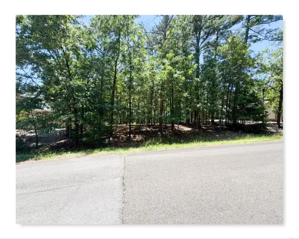 10 Perfecto Circle, Hot Springs Village, AR 71909