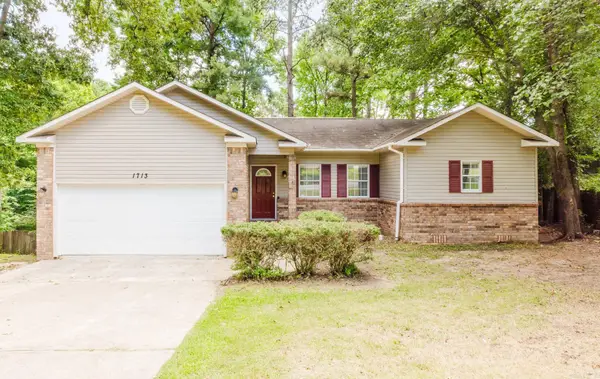 1713 Durwood St, Benton, AR 72019