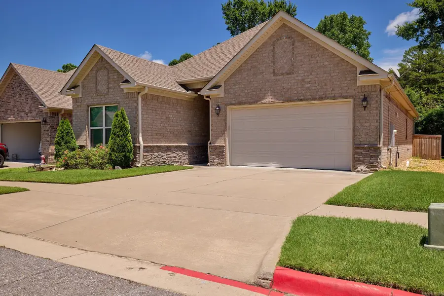3716 Logan Ridge Drive, Bryant, AR 72022 - #2