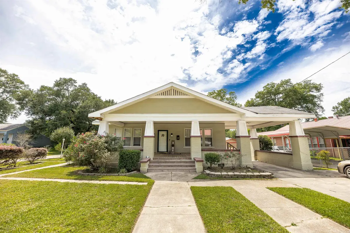 206 S Newton Avenue, El Dorado, AR 71730 - #1