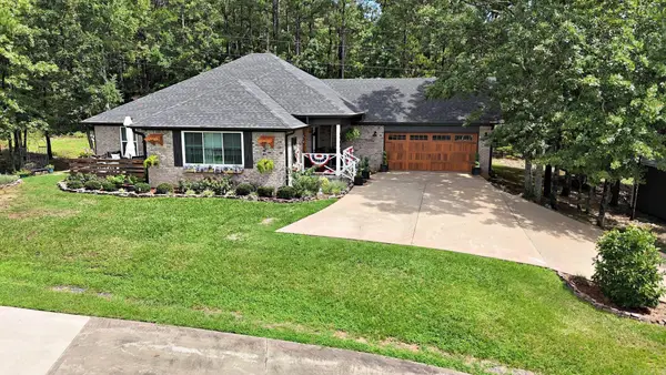 1206 Redbud Drive, Mena, AR 71953