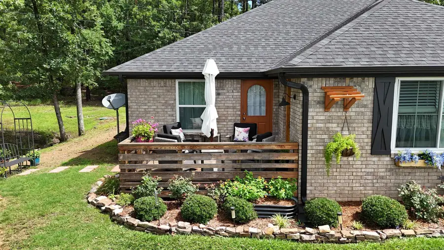 1206 Redbud Drive, Mena, AR 71953 - #2