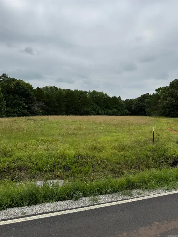 1092 Georgia Ridge Rd, Searcy, AR 72143