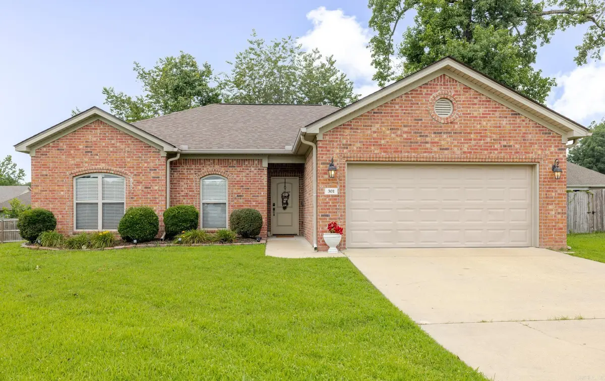 301 Sandlewood Drive, Benton, AR 72015 - #1