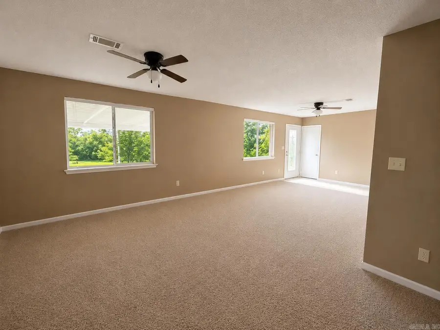 175 Maple Street, Kensett, AR 72082 - #3