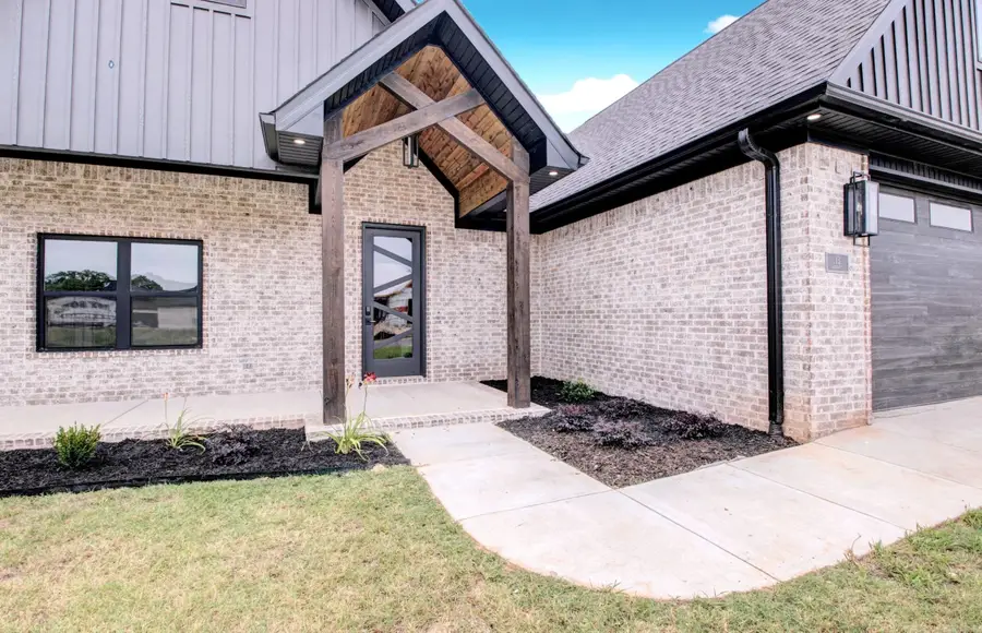 13 Albion Ct, Cabot, AR 72023 - #2