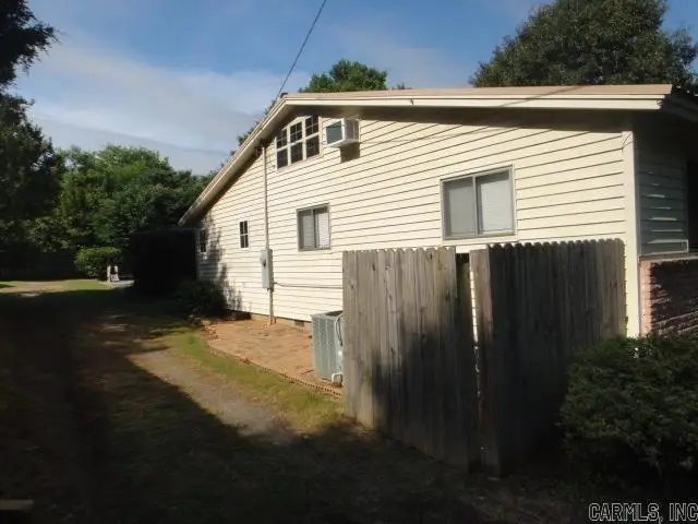 505 E Academy Avenue, Searcy, AR 72143 - #3
