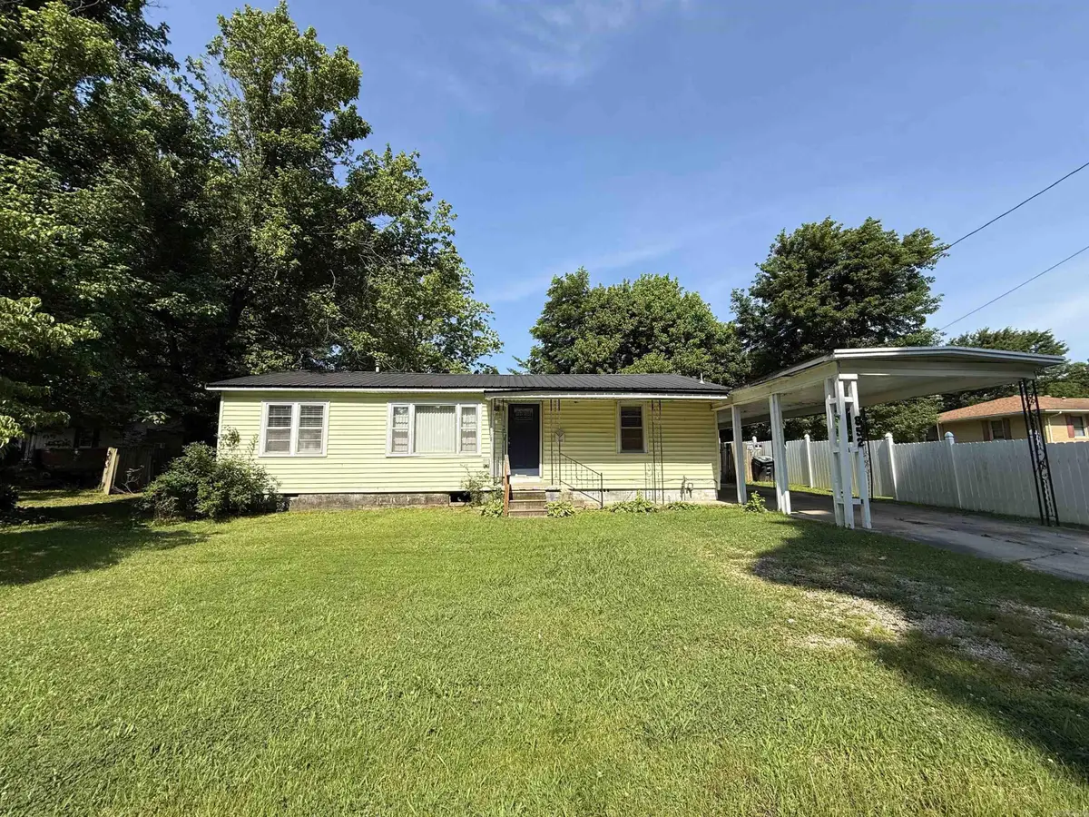 852 Circle Drive, Piggott, AR 72454 - #1