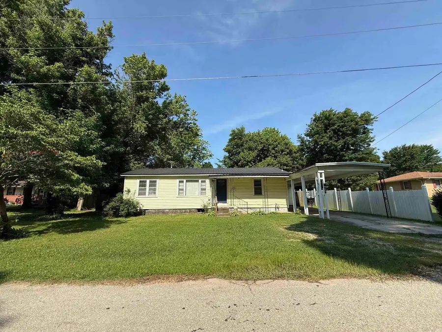 852 Circle Drive, Piggott, AR 72454 - #3
