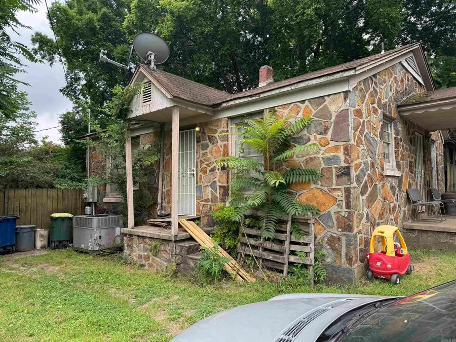2118 W 18th Street, North Little Rock, AR 72114 - #2