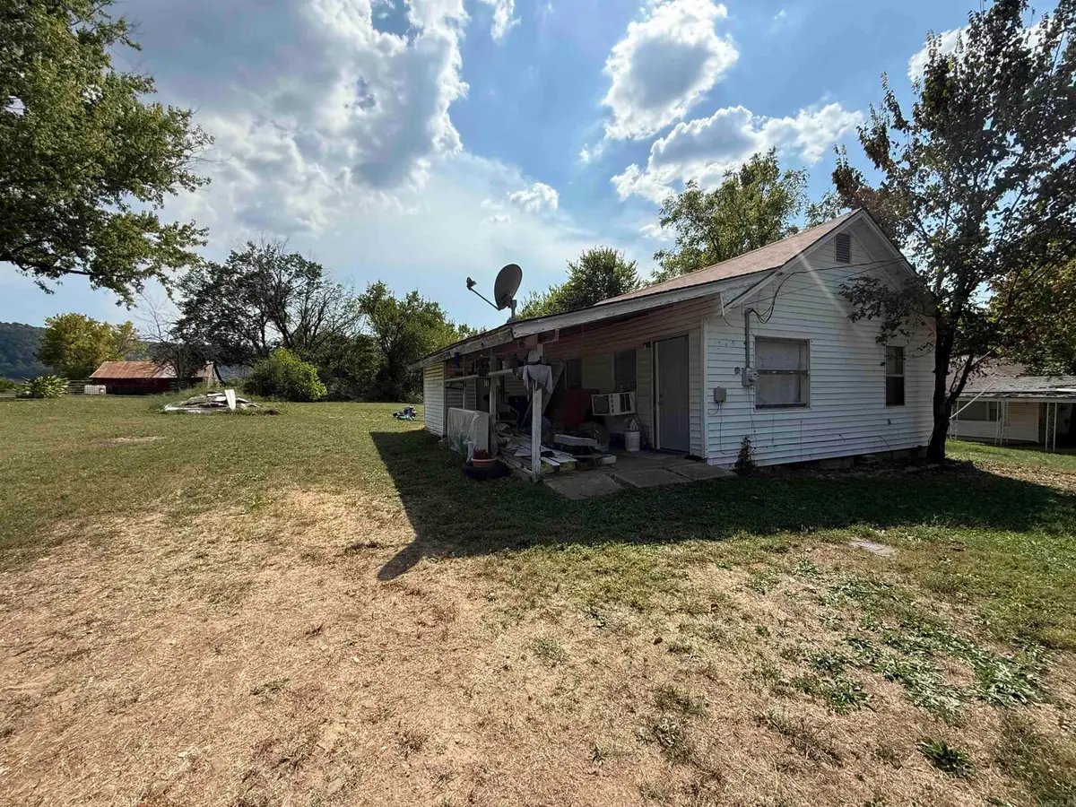 Address Withheld By Seller, Marshall, AR 72650 - #1