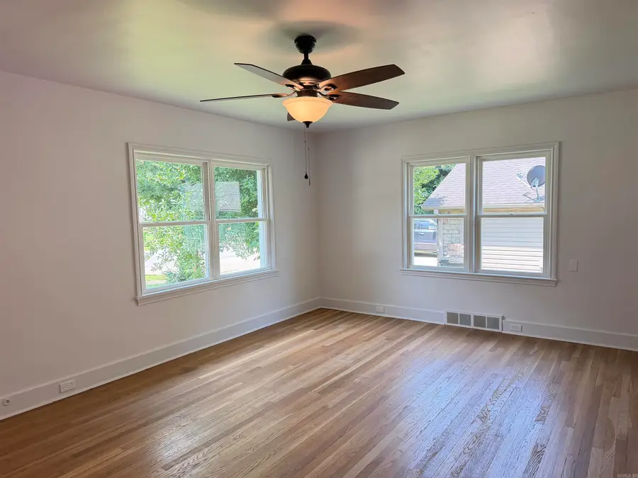 605 W Highland, Paragould, AR 72450 - #3