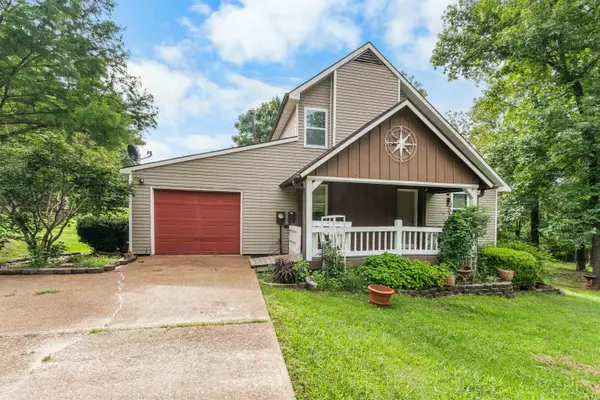 343 S Lacey Street, Melbourne, AR 72556