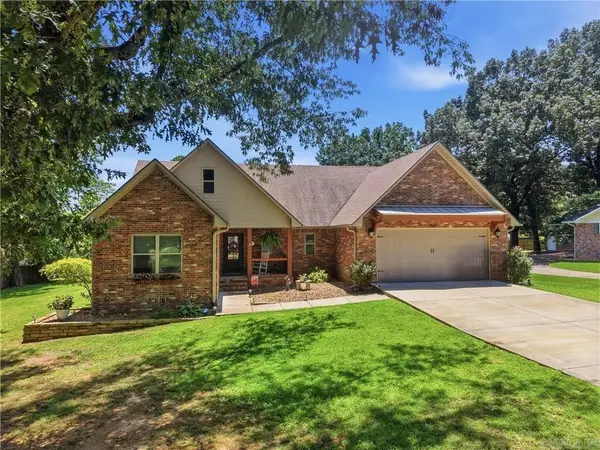 2503 Bradley Lane, Russellville, AR 72801