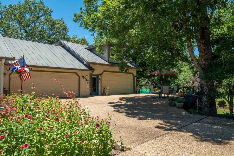 393 Grandstaff Drive, Hot Springs, AR 71913 - #2