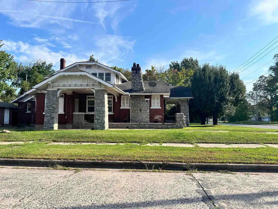 2501 S Cherry Street, Pine Bluff, AR 71601 - #2