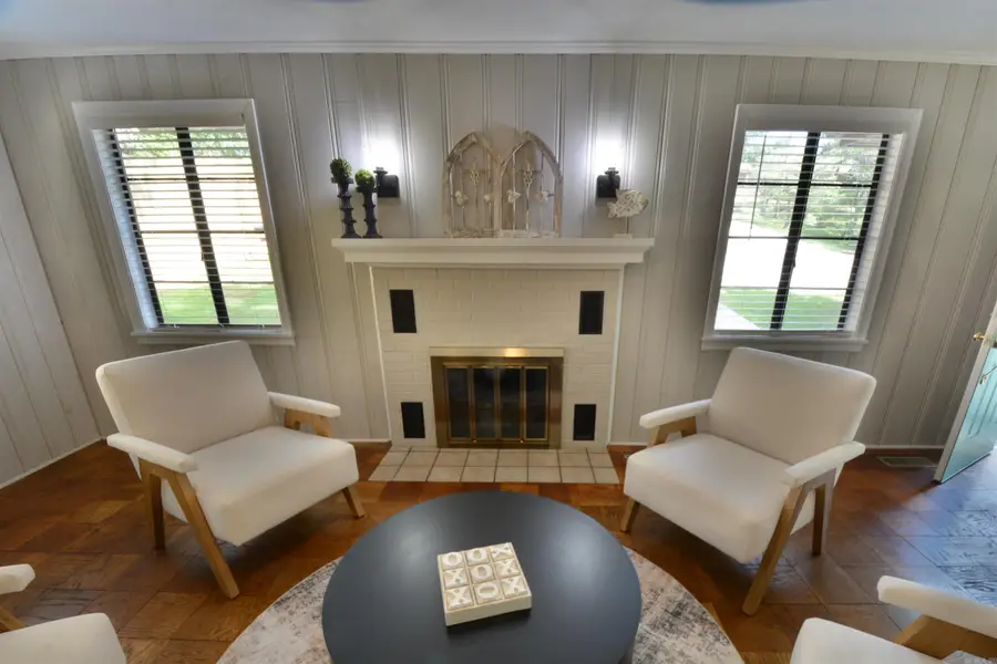 208 Edgewater Circle, Hot Springs, AR 71913 - #2