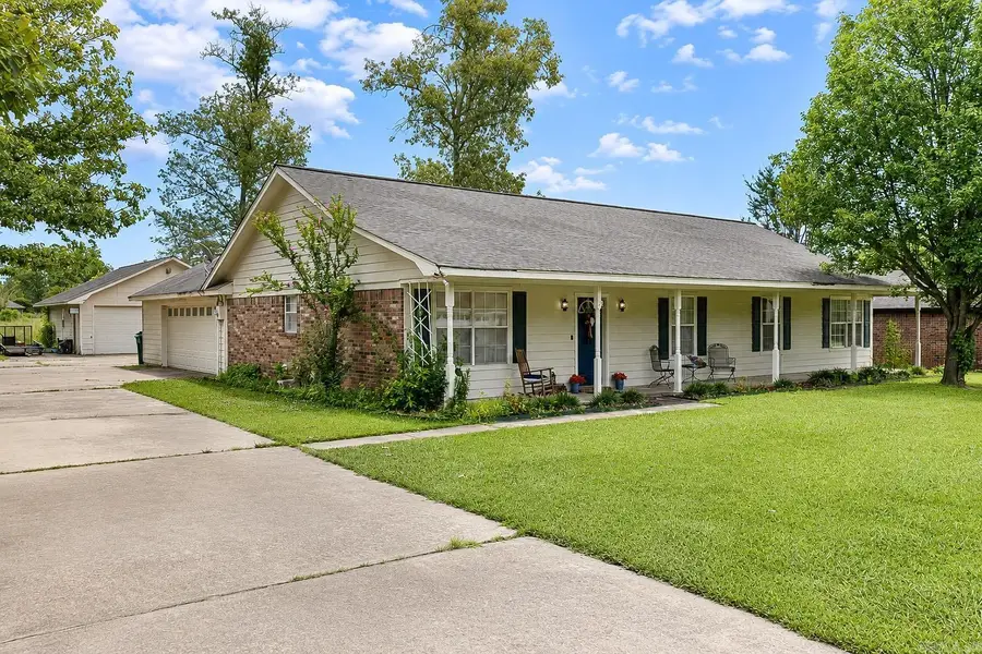 803 Green Oaks Lane, White Hall, AR 71602 - #2