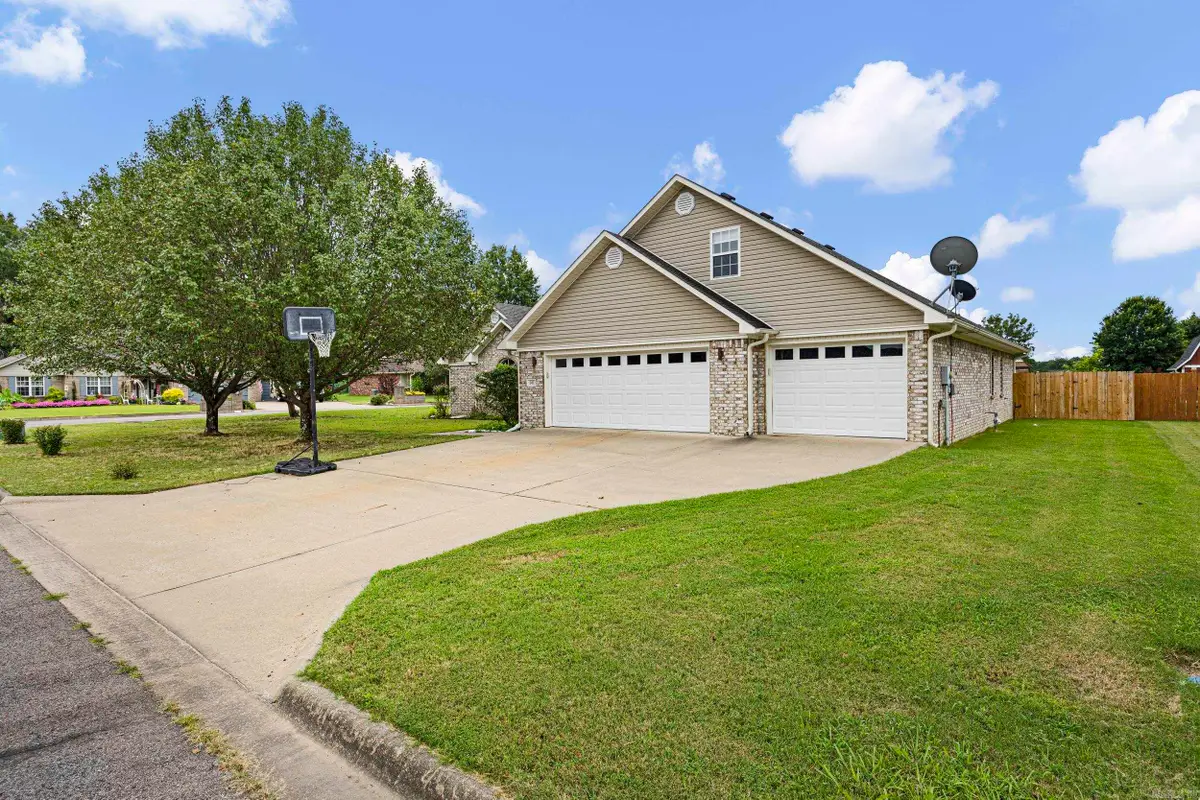101 Cheyenne Lane, Clarksville, AR 72830 - #1