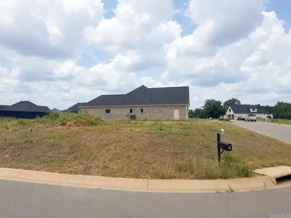 610 Corondelet Lane, Maumelle, AR 72113