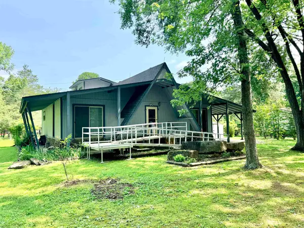 249 Salt Cave Drive, Greers Ferry, AR 72067