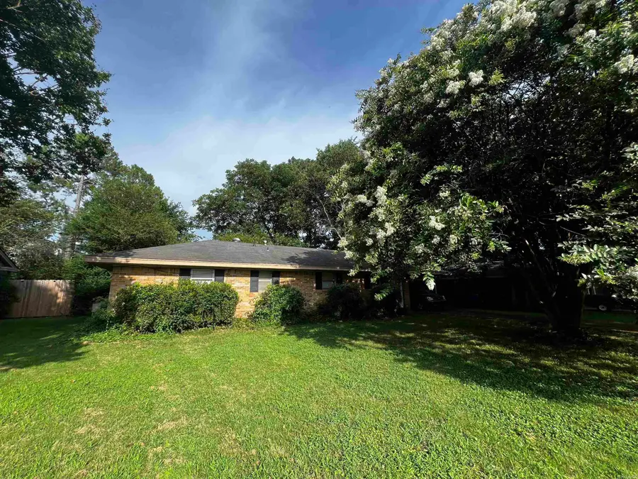 409 Sunnymeade Drive, Little Rock, AR 72205 - #2