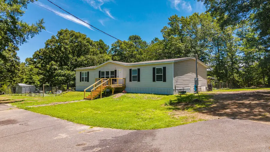 327 Nomoe Rd., Royal, AR 71968 - #3