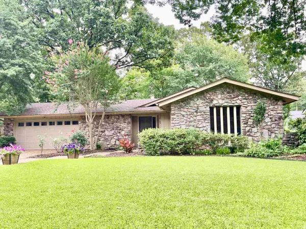 2703 Charter Oak Drive, Little Rock, AR 72223